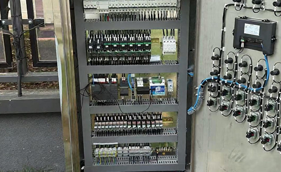 undefined undefined