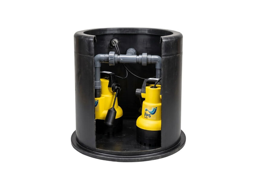 正在上传... Commercial rainwater harvesting pump station with twin pumps